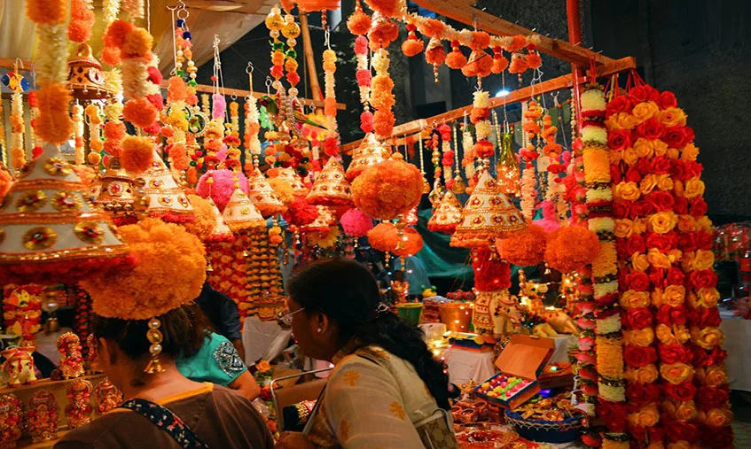 diwali shopping market in delhi sadar bazar