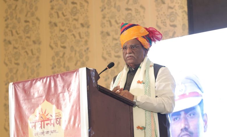 Governor Haribhau Kisanrao Bagde inaugurated the ideological Maha Kumbh "Talk Fest" program of Navomeesh Foundation