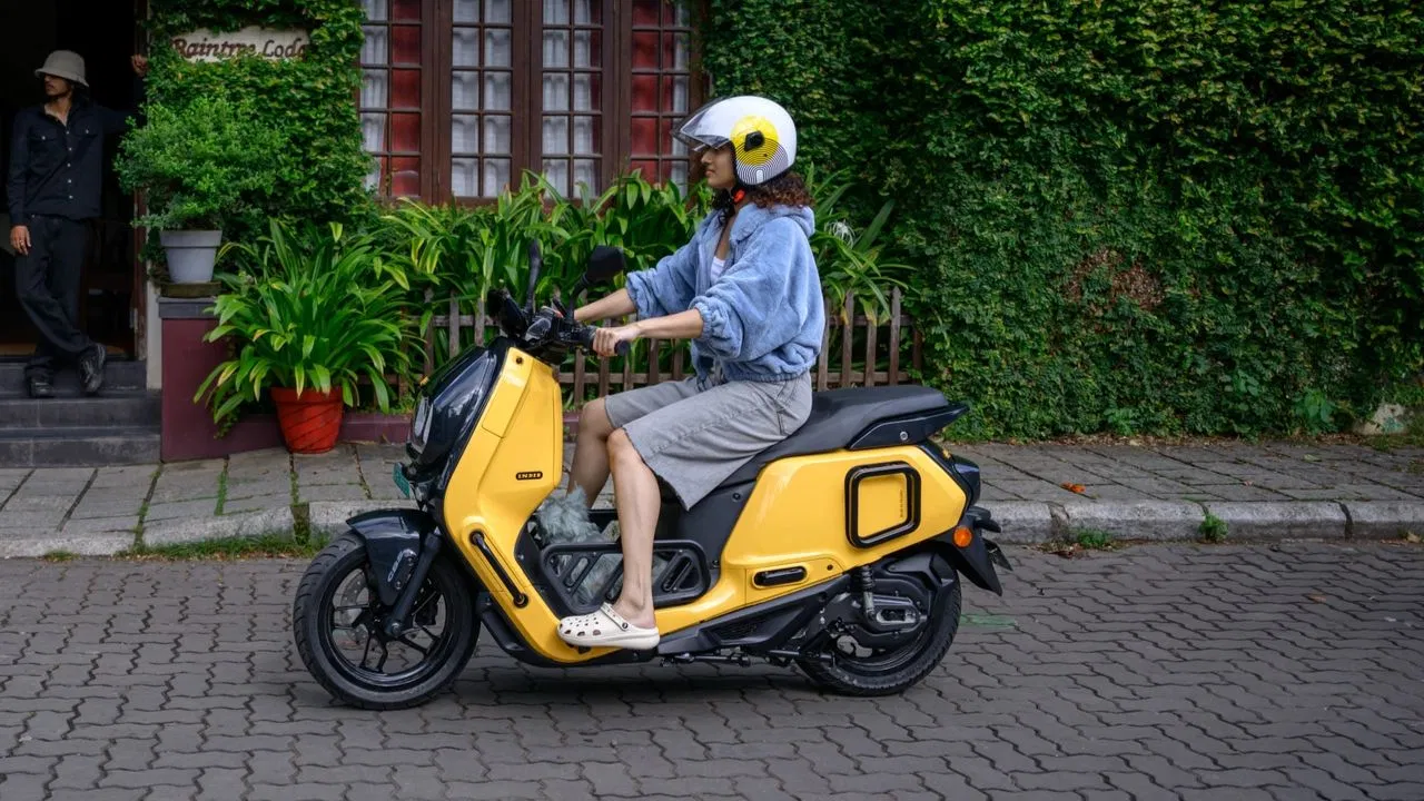 Yamaha Electric Scooter RY01
