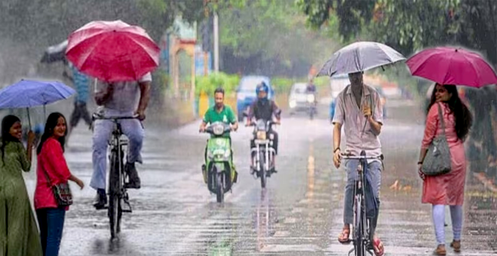 दिल्ली-UP में झमाझम बारिश, 6 राज्यों में रेड अलर्ट! जानें अगले 3 दिन कैसा रहेगा मौसम