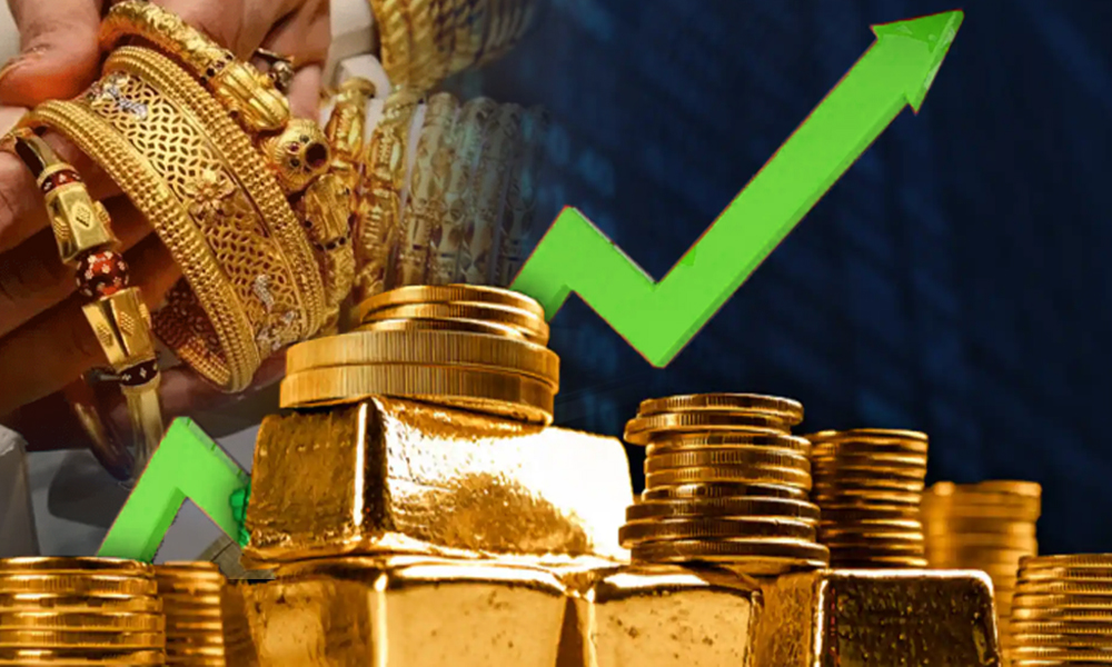 Gold Rate Hike: सोने ने तोड़े सारे रिकॉर्ड, 2,100 रुपये का जबरदस्त उछाल, जानें आज का रेट