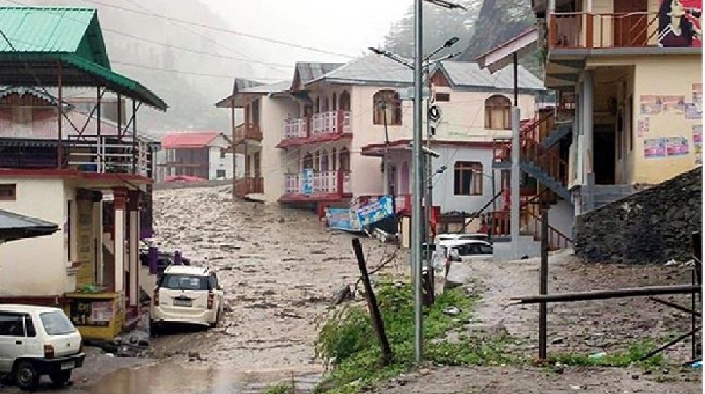 20 सेकेंड में सब तबाह! उत्तरकाशी में बादल फटा, गांव-मकान-होटल सब बह गए
