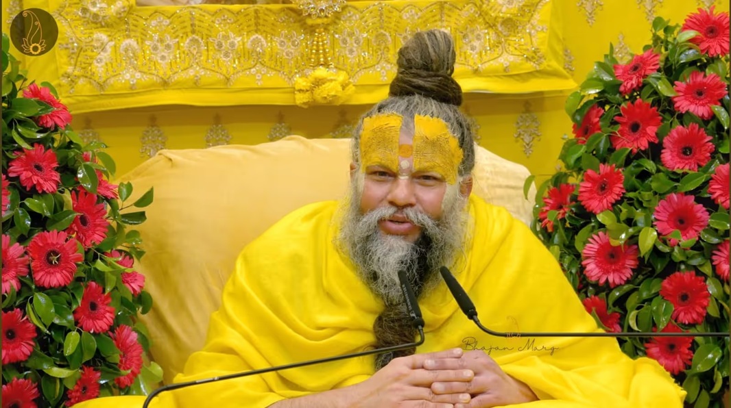 जन्माष्टमी पर केक काटना सही या गलत? जानें संत प्रेमानंद जी महाराज की राय