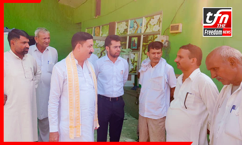 रातों-रात गिरी दीवारें! कटेसरा में बड़ा हादसा टला – मौके पर पहुंचे डॉ. अशोक रंगा