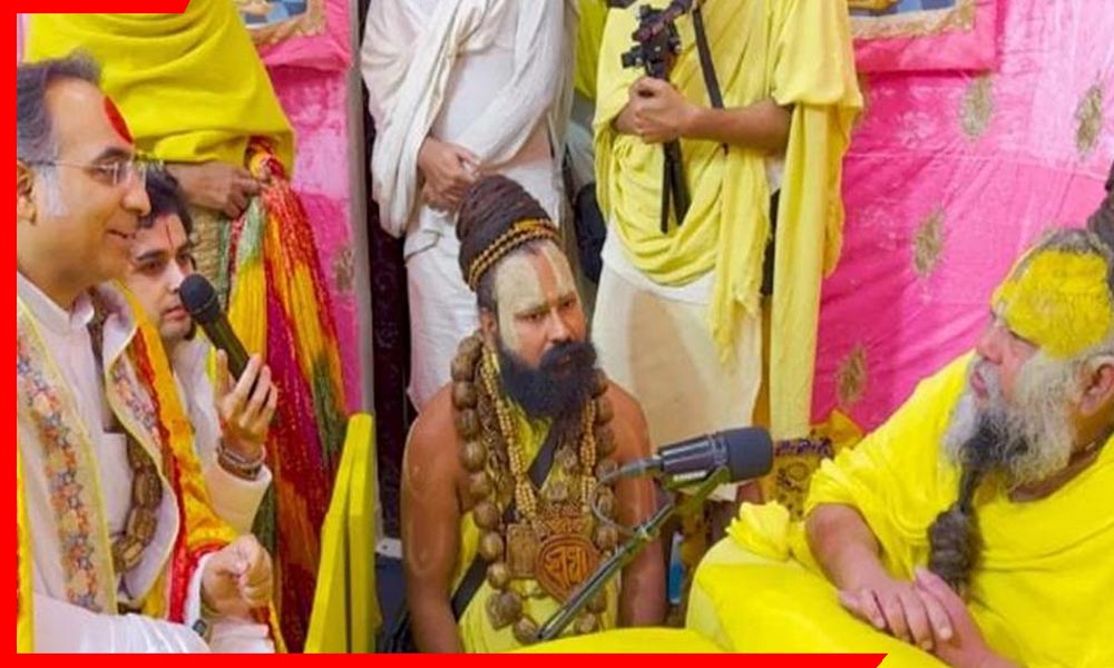 प्रेमानंद महाराज हुए भावुक, किस संत के सामने रो पड़े? जानिए भावुक कर देने वाला पूरा प्रसंग