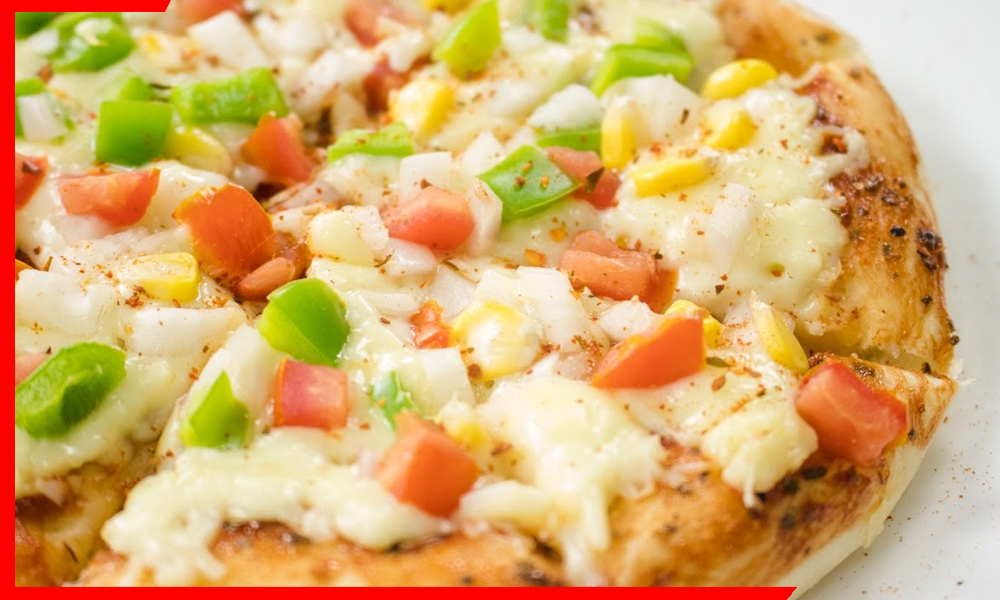 Pizza without Oven: ओवन नहीं है? घबराइए नहीं! कढ़ाही में बनाएं बाजार जैसा क्रिस्पी और चीजी पिज्जा