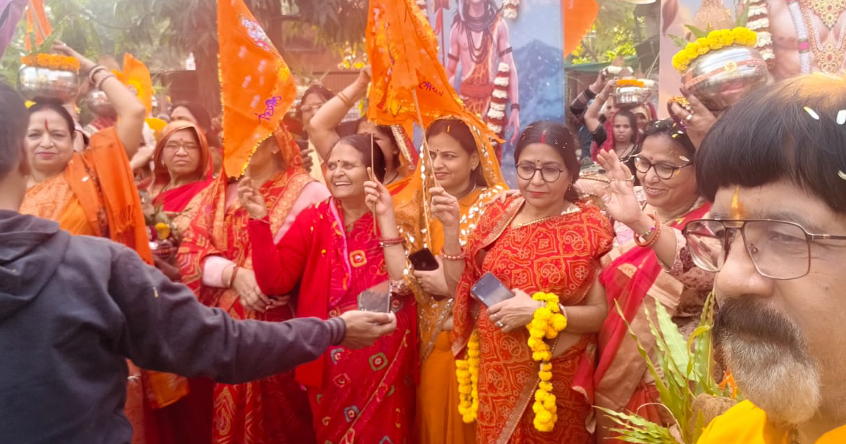देवनगर में विराट हिंदू सम्मेलन: भक्ति, संस्कृति और राष्ट्रभाव का भव्य संगम