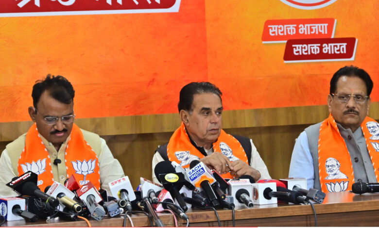 गरीब, युवा, किसान और नारी शक्ति को समर्पित