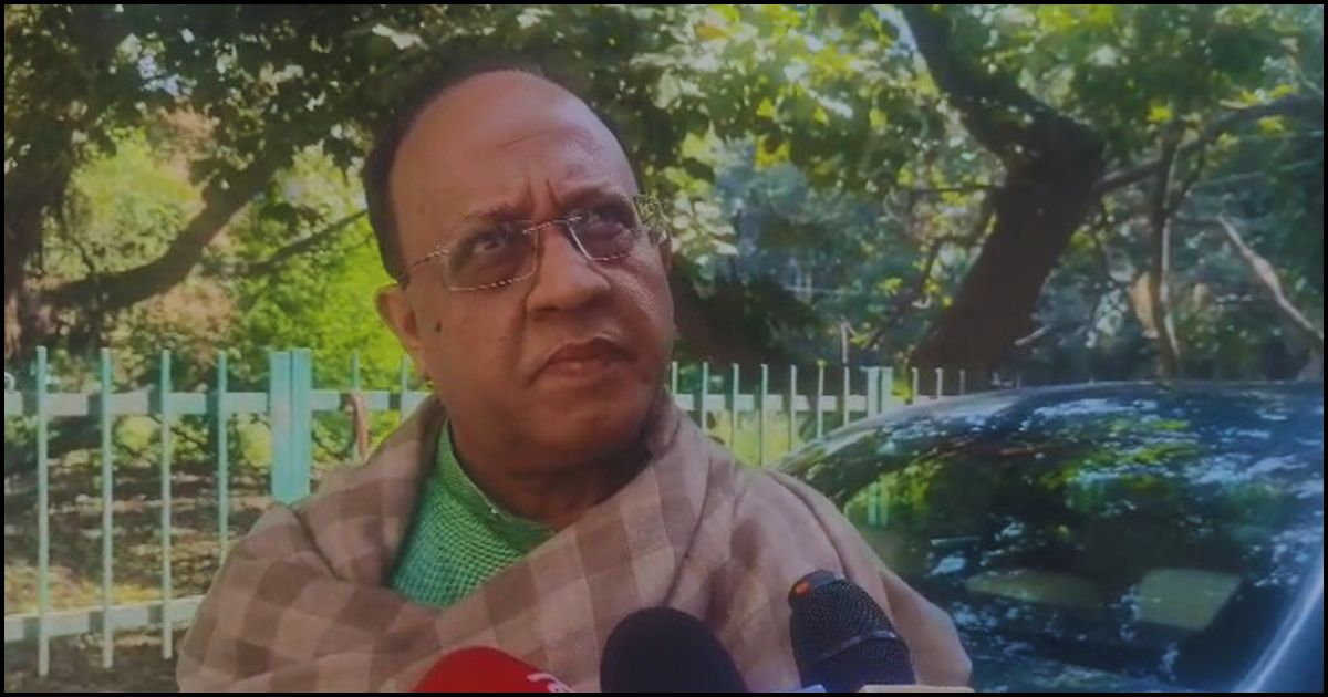 दिल्ली अखिल भारतीय व्यापार संगठन के राष्ट्रीय अध्यक्ष सतीश बंसल