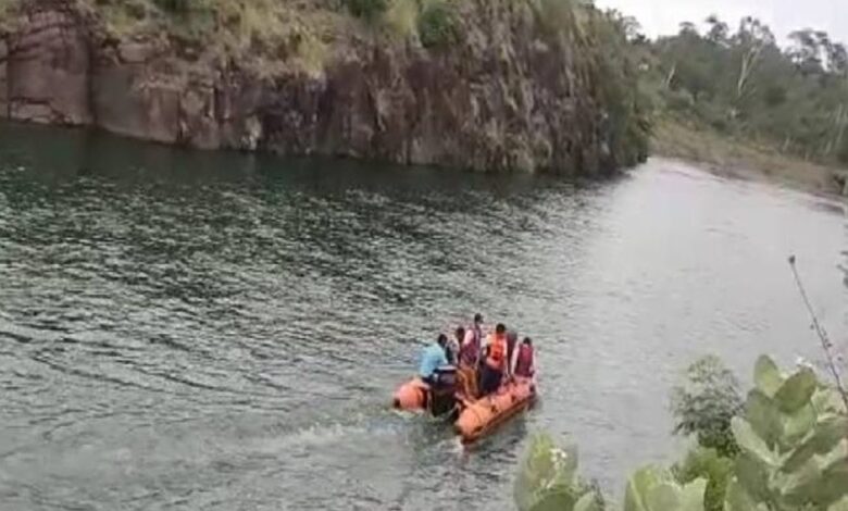 Bargi Dam cruise accident