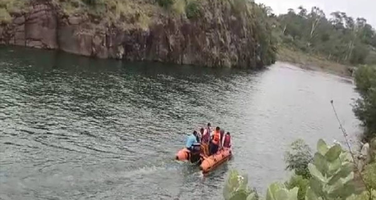 Bargi Dam cruise accident