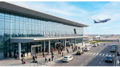 Noida Airport Flight Delay